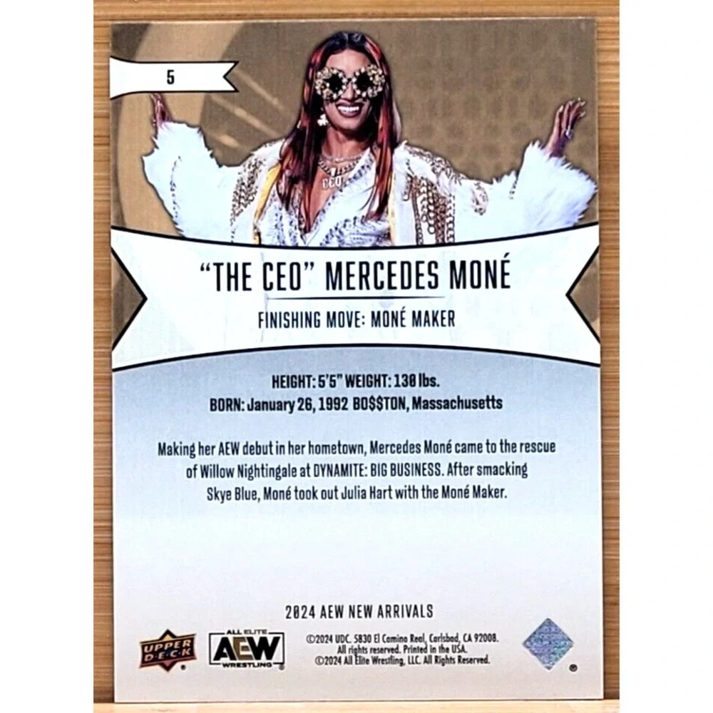 MERCEDES MONE NEW ARRIVALS GOLD 2023 AEW NEW‎ ARRIVALS SASHA BANKS